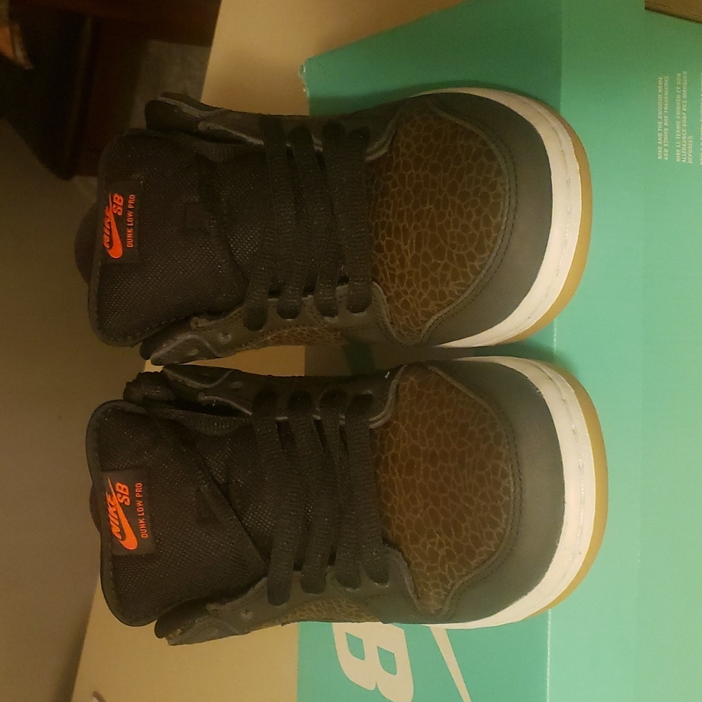 Nike Dunk Low Premium SB - Giraffe Print